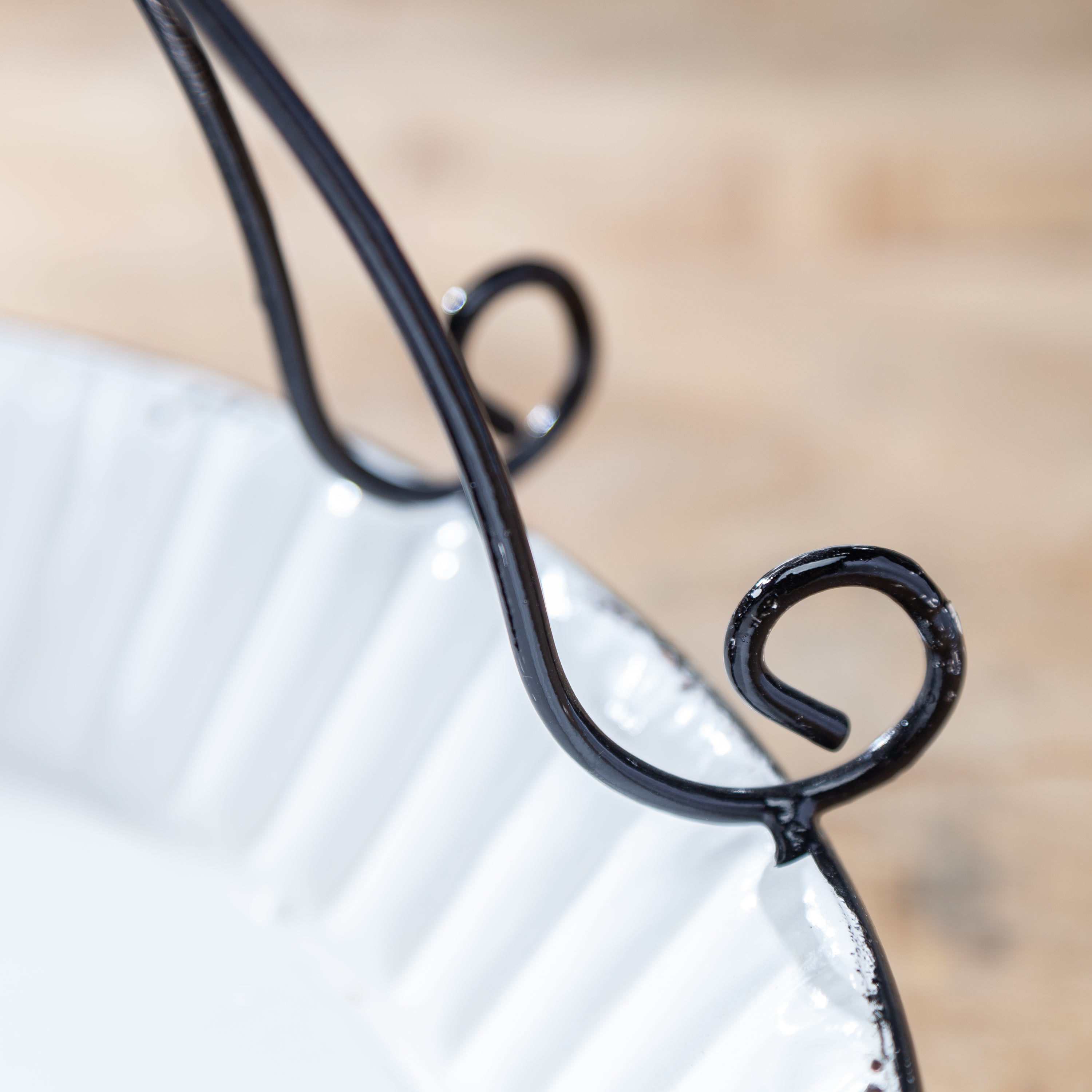 Set of 2 Farmhouse Style Nested Metal Baskets